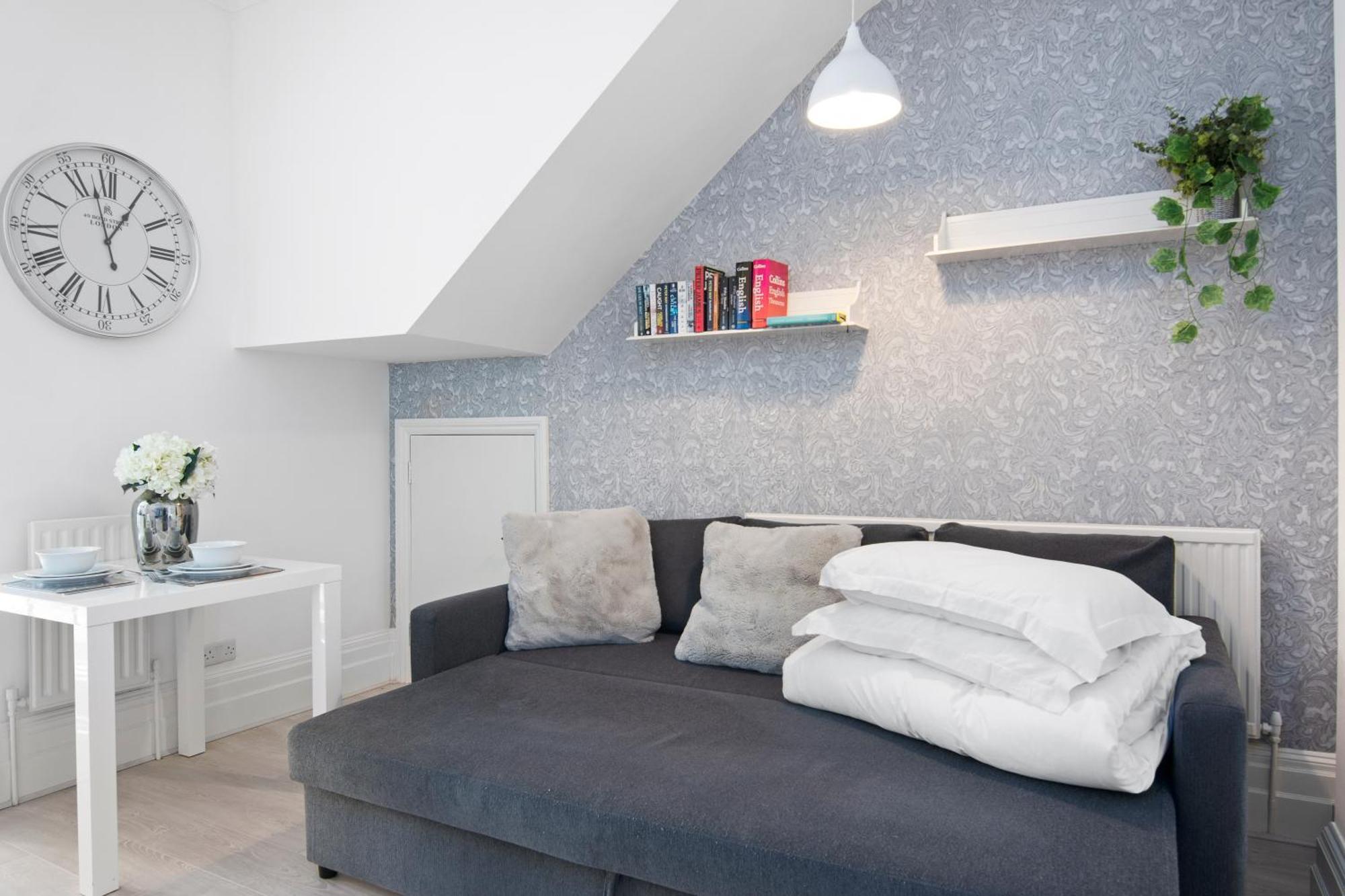 The Roost Group - Stylish Apartments Грейвсенд Стая снимка